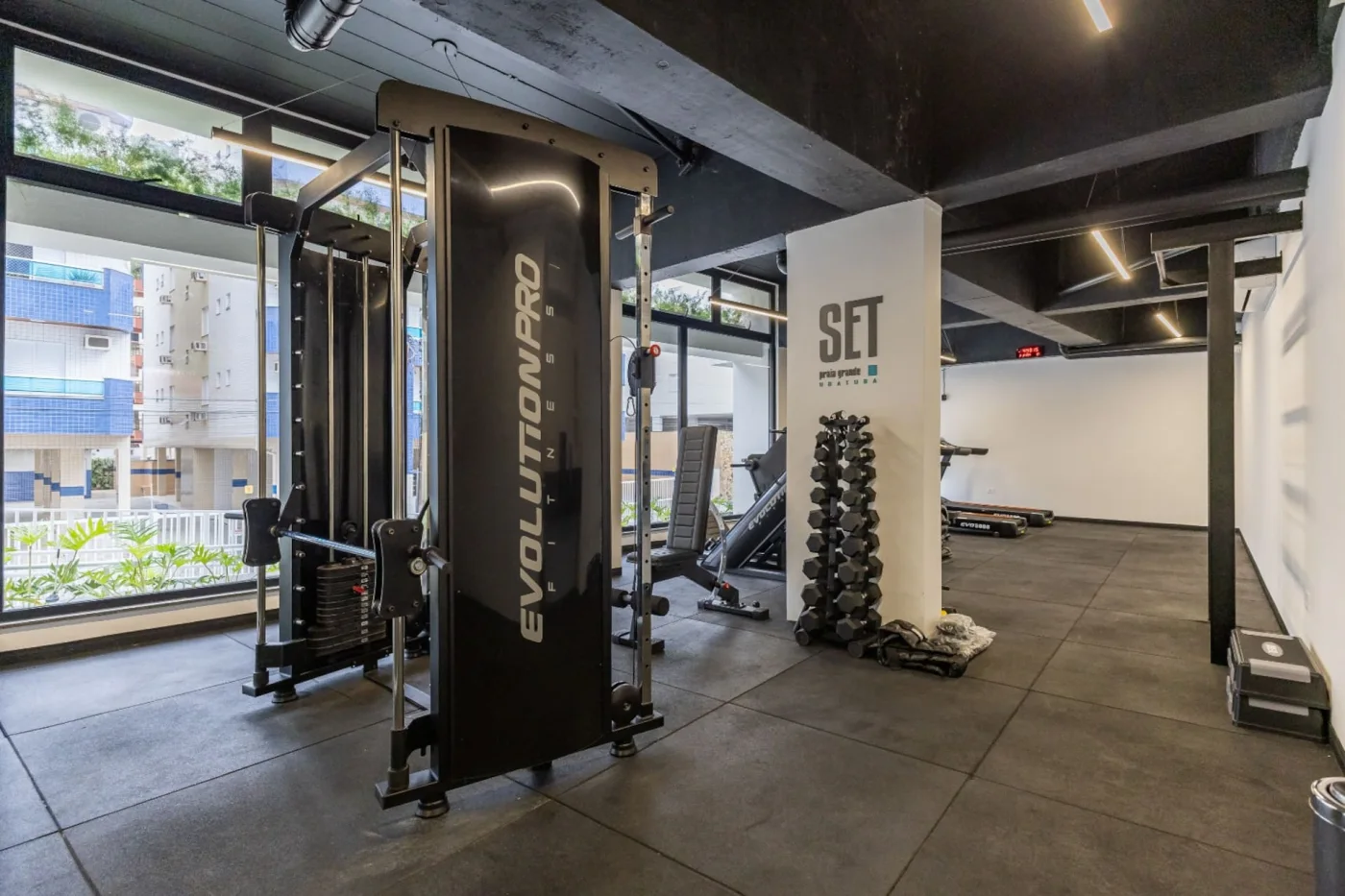 Academia no condomínio, equipada e prática, ideal para manter a rotina de exercícios com conforto, segurança e sem sair de casa.